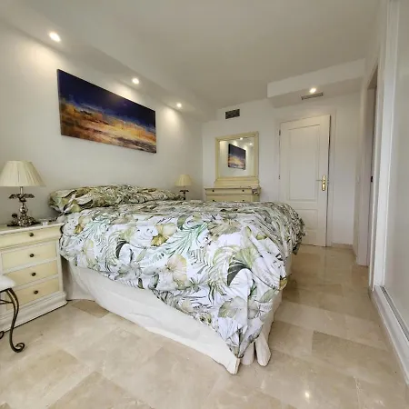 Edificio Puerto Azul 公寓 *