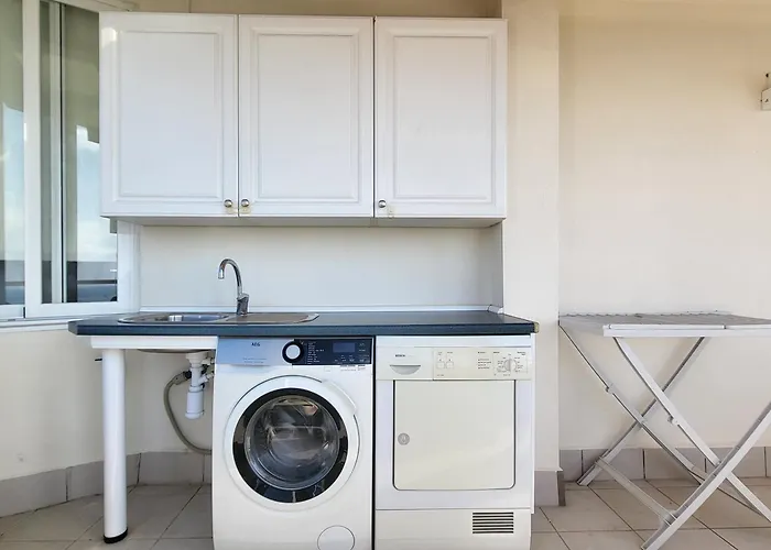 Edificio Puerto Azul *