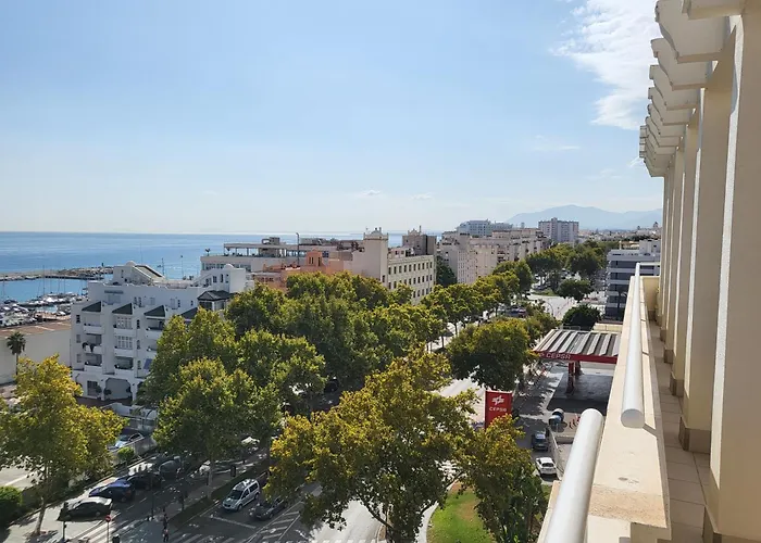 Lägenhet Edificio Puerto Azul Marbella